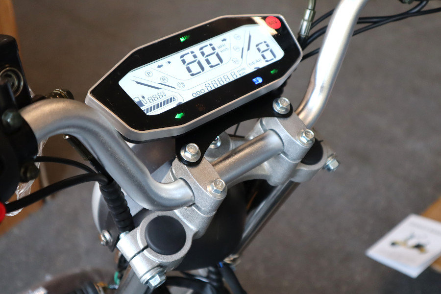 Coco Bike E-Scooter mit Straßenzulassung und drei Räder Trike ca. 35km Reichweite, 60V | 2000W | 12AH Akku-Gelb