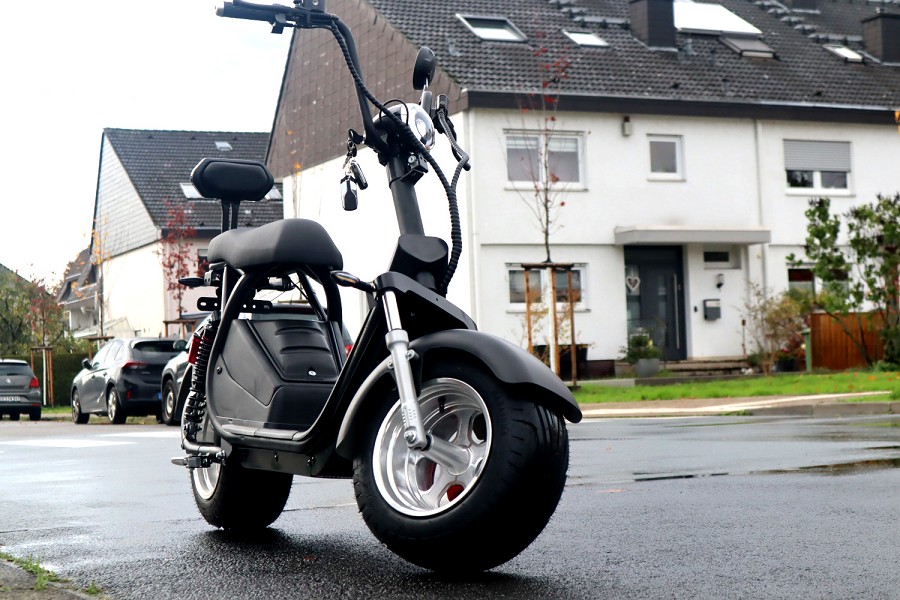 Coco Bike E-Scooter mit Straßenzulassung CP5.1 - ca. 45km Reichweite | 60V | 20AH Akku-Rot