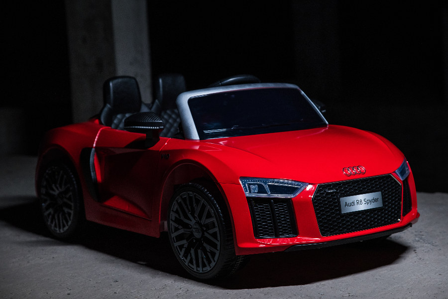 Kinderfahrzeug - Elektro Auto "Audi R8" - lizenziert - 12V7AH Akku und 2 Motoren- 2,4Ghz + MP3 + Leder +EVA-Rot