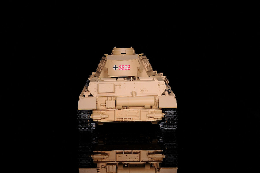 RC Panzer "Kampfwagen IV Ausf.F-1" Heng Long 1:16 Sandfarbe mit Rauch und Sound, Stahlgetriebe und 2,4Ghz+V6.0